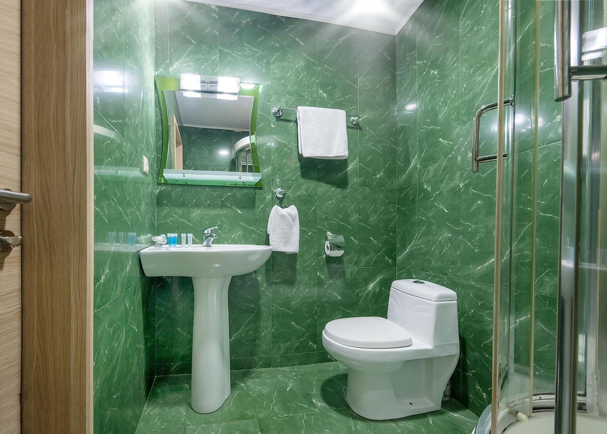 Apart Hotel Georgia Gold Tbilisi Eksteriør billede