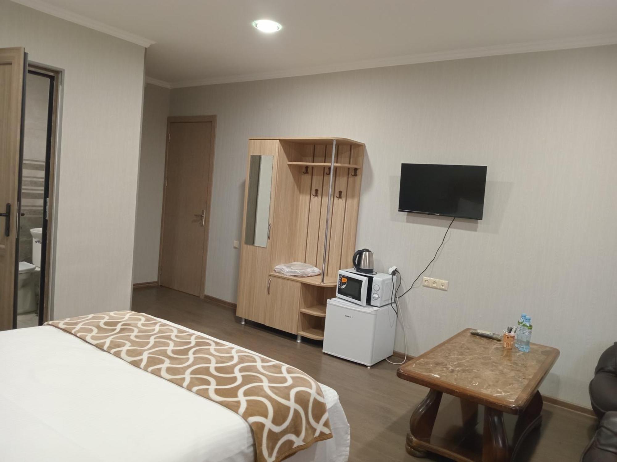 Apart Hotel Georgia Gold Tbilisi Eksteriør billede